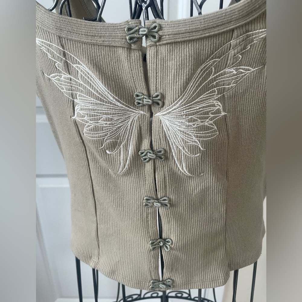 Forever 21 Angel Wings Graphic Tank Top size S NWT - Picture 2 of 6